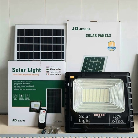 Đèn JINDIAN(JD) 8200L 200W - Cái