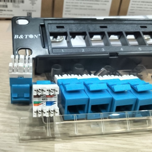 Bộ patch panel CAT6 UTP 24 cổng BTON 70406446 - Bộ
