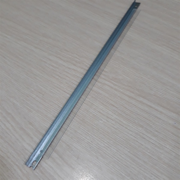 Gạt mực nhỏ 337/83A - Cái