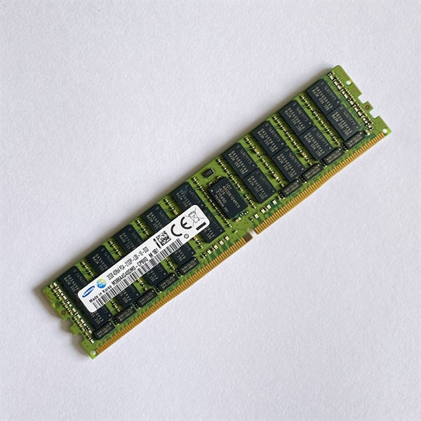 RAM DDR4 Samsung 32GB 2133MHz ECC Registered Server Memory (2nd) - Thanh